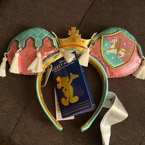 Disneyworld 50th Carousel Ears